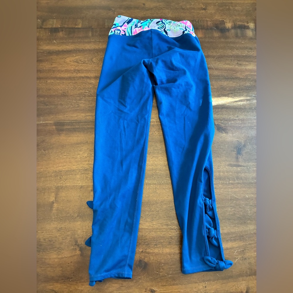Lilly Pulitzer Leggings Blue Women’s XS Noelani Weekender Midi Luxletic Bows - Picture 3 of 4